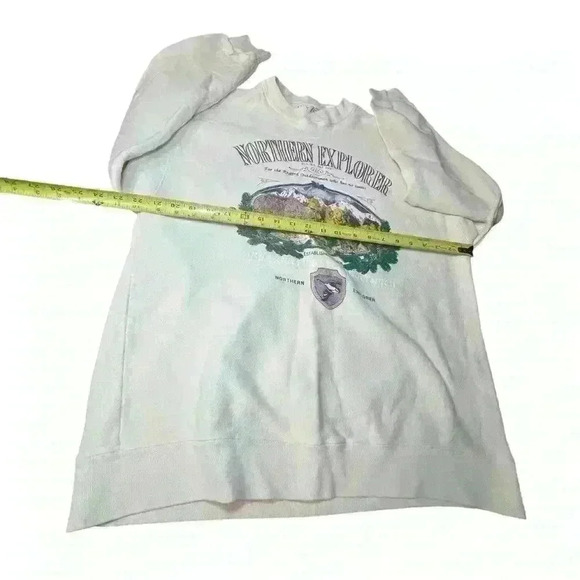 Vintage Northern Explorer Wilderness Sweatshirt Large Crew Neck Bear Outdoorsman - Picture 3 of 6